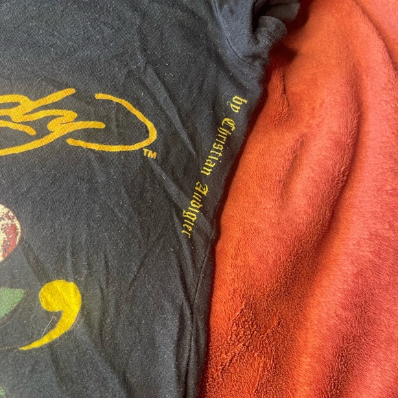 Ed Hardy “Love Kills Slowly” Skull and cross bones V neck Tee - Picture 2 of 4